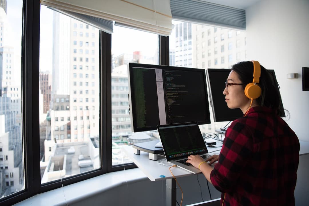 Krachtige verbindingen in de IT-wereld - Wij brengen IT'ers en opdrachtgevers samen voor succesvolle samenwerkingen.